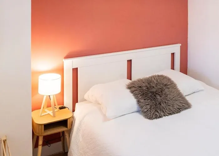 Sur Les Quais Apartment *